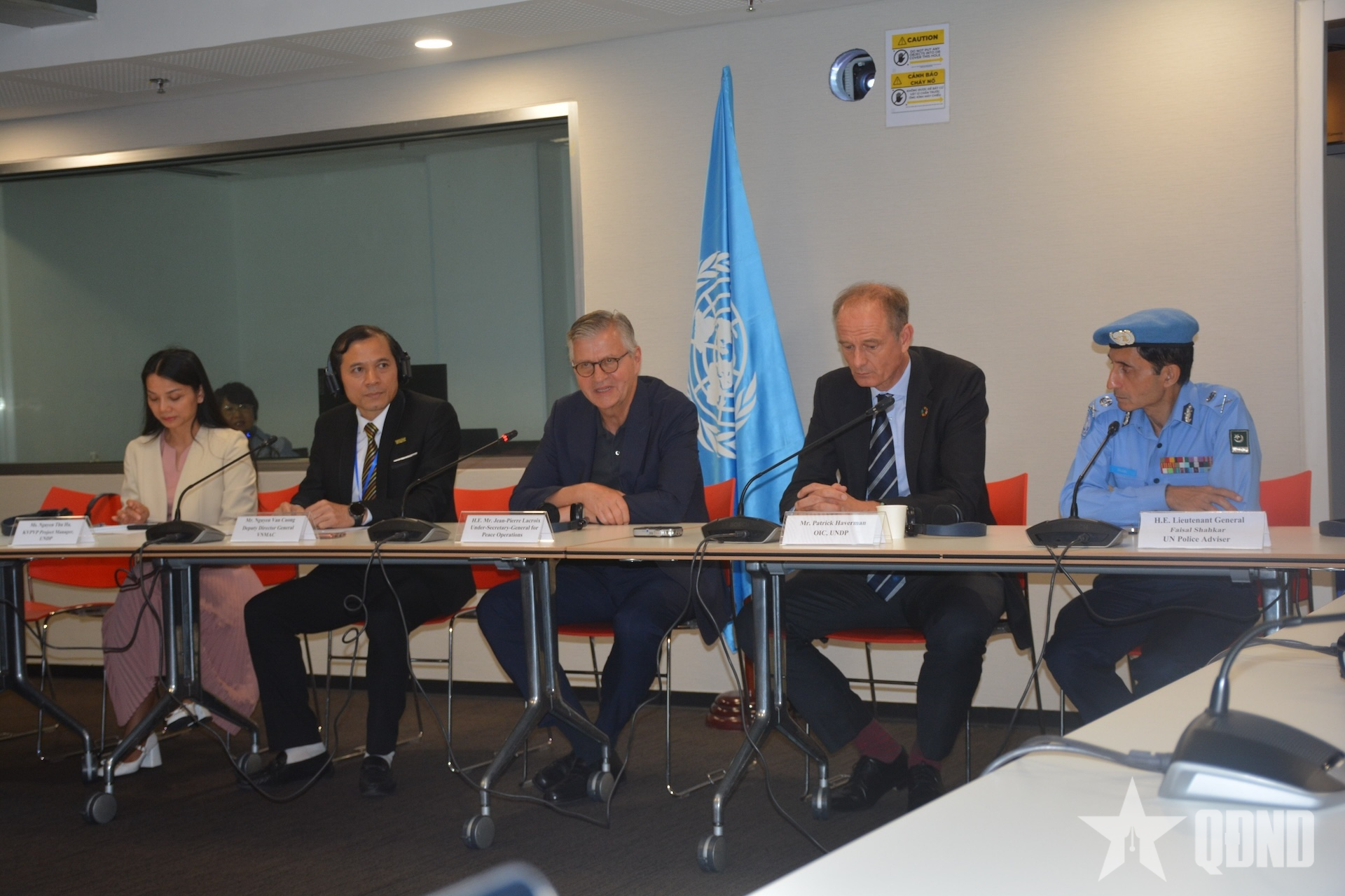 Phó tổng Thư ký Liên hợp quốc nêu 3 kinh nghiệm của Việt Nam trong khắc phục hậu quả bom, mìn